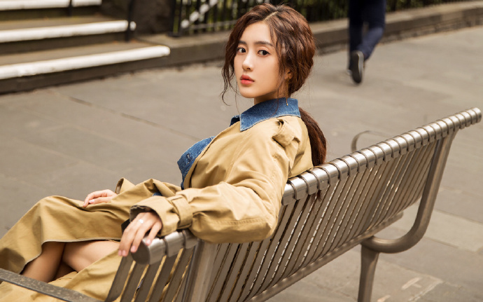 湖北荆州：百年商埠码头暑期“夜经济”升温