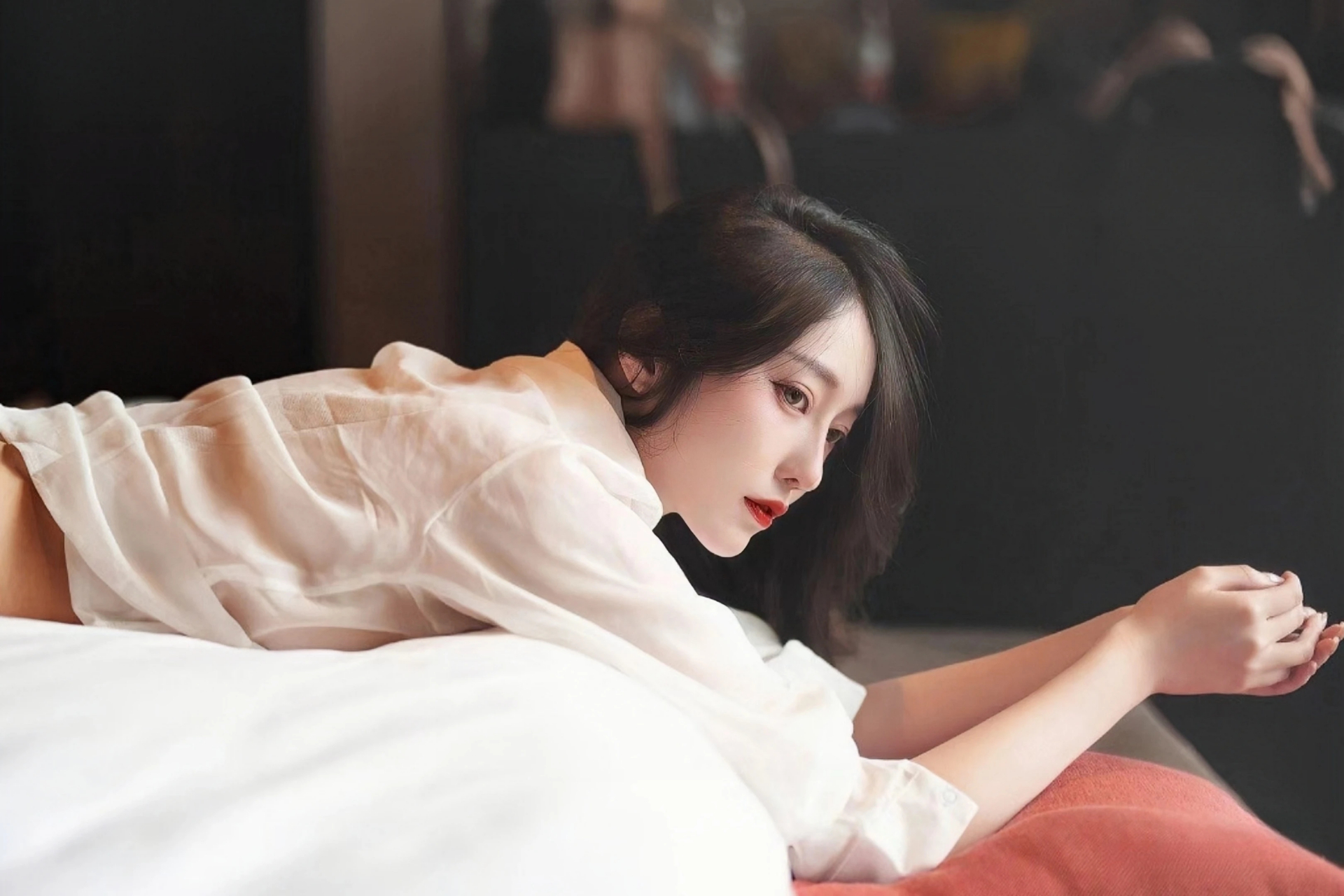 广州南沙港首条点对点直航美西快线首航